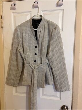 T. Milano Light Gray Plaid Belted Blazer